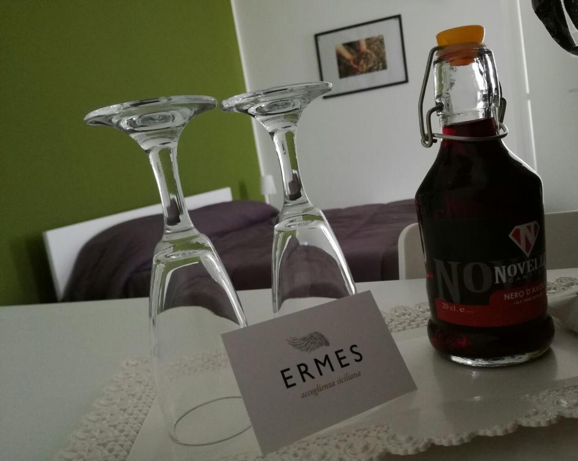 Ermes Bed and Breakfast Avola Exteriör bild